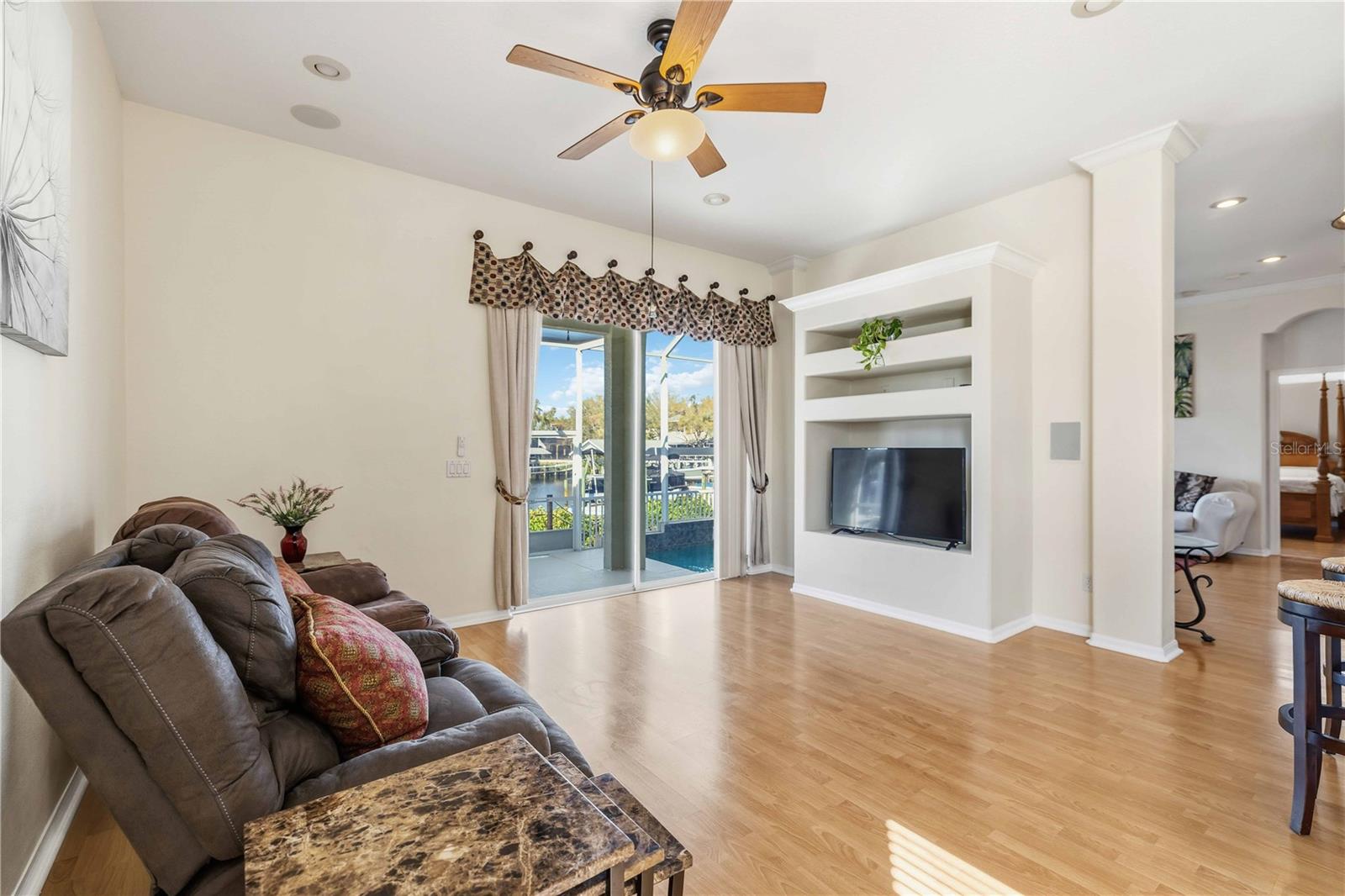 RIVERDALE RESUBDIVIDED - Residential