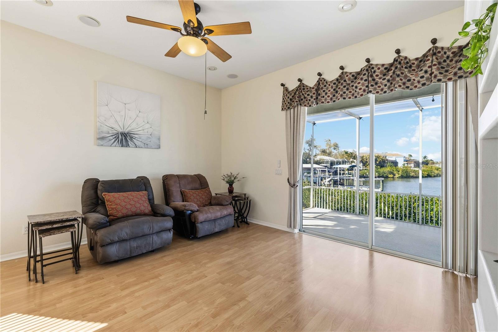 RIVERDALE RESUBDIVIDED - Residential