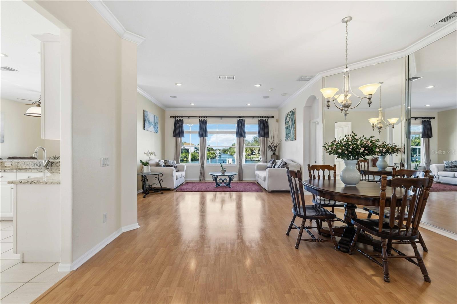 RIVERDALE RESUBDIVIDED - Residential