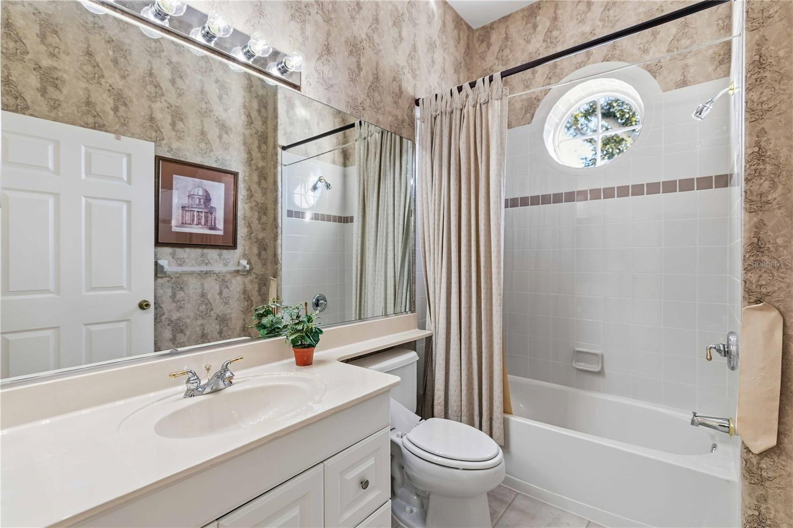 RIVERDALE RESUBDIVIDED - Residential