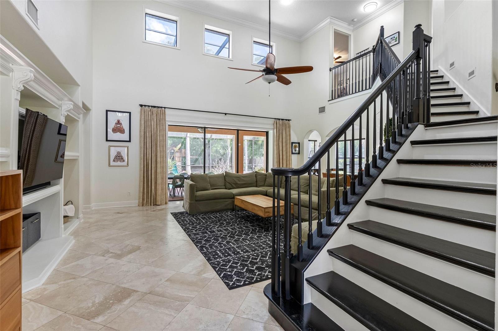 OAK VILLA - Residential