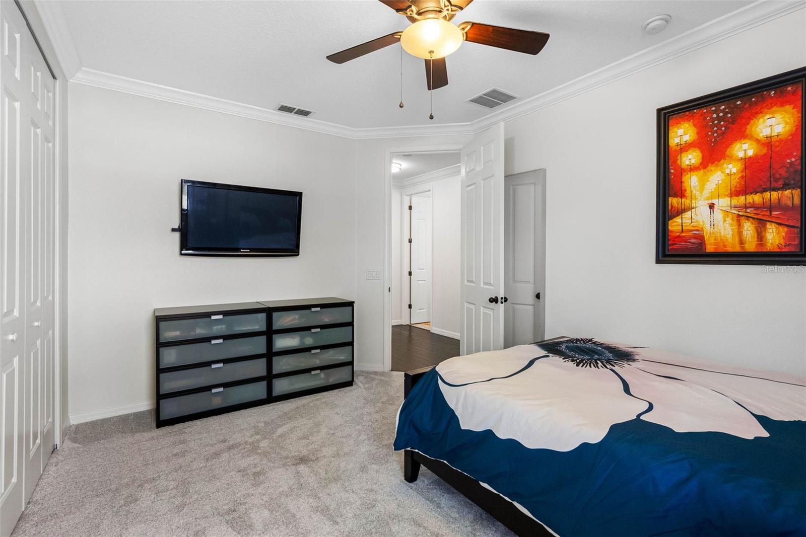 OAK VILLA - Residential