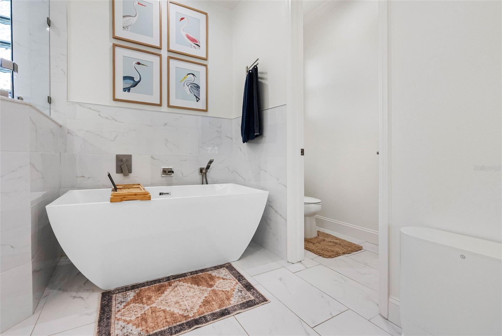 OAK VILLA - Residential