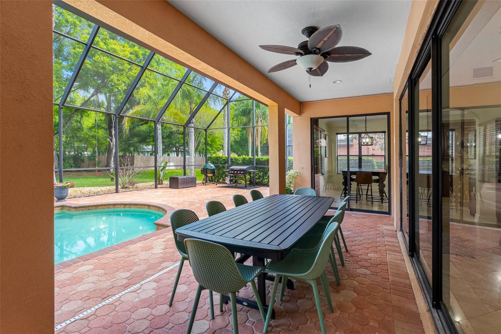 OAK VILLA - Residential