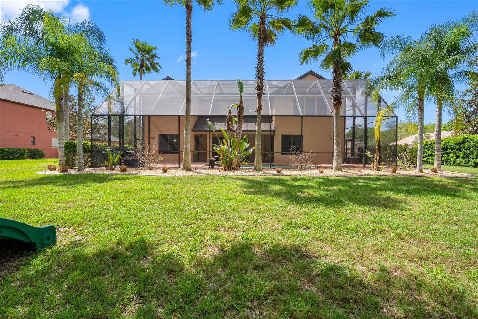 OAK VILLA - Residential