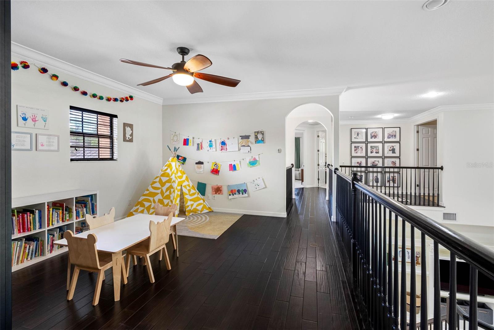 OAK VILLA - Residential