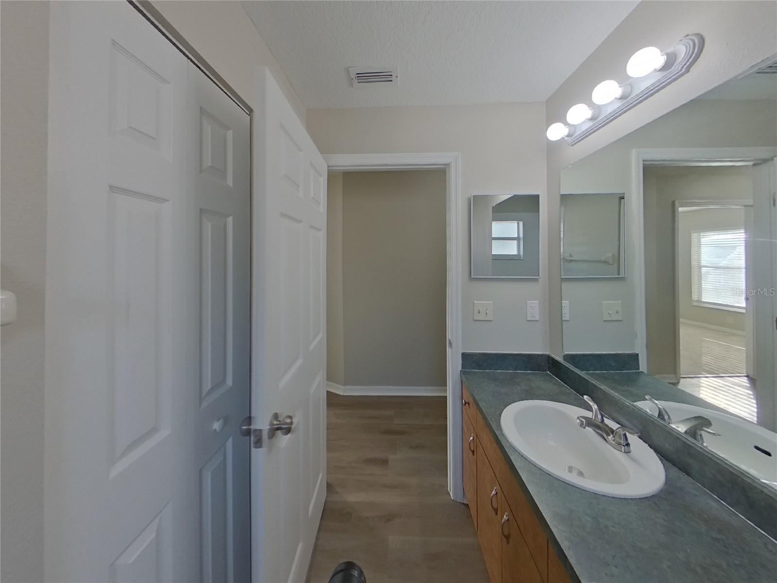 SUMMERVIEW OAKS SUB - Residential Lease