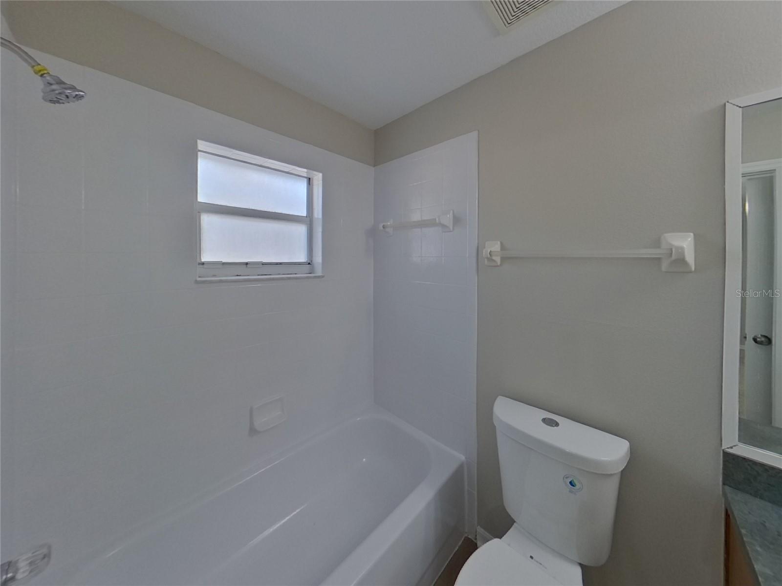 SUMMERVIEW OAKS SUB - Residential Lease