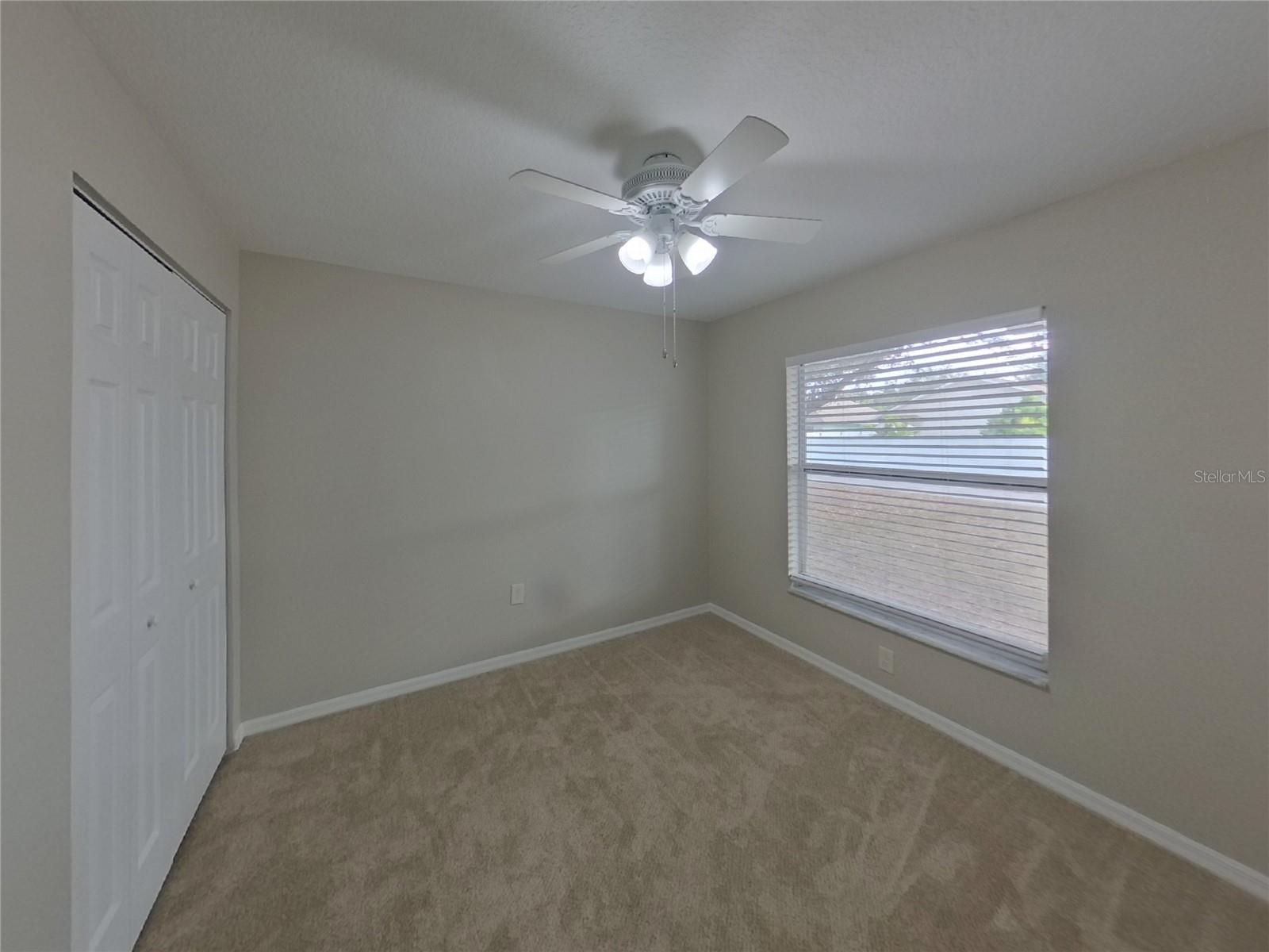 SUMMERVIEW OAKS SUB - Residential Lease