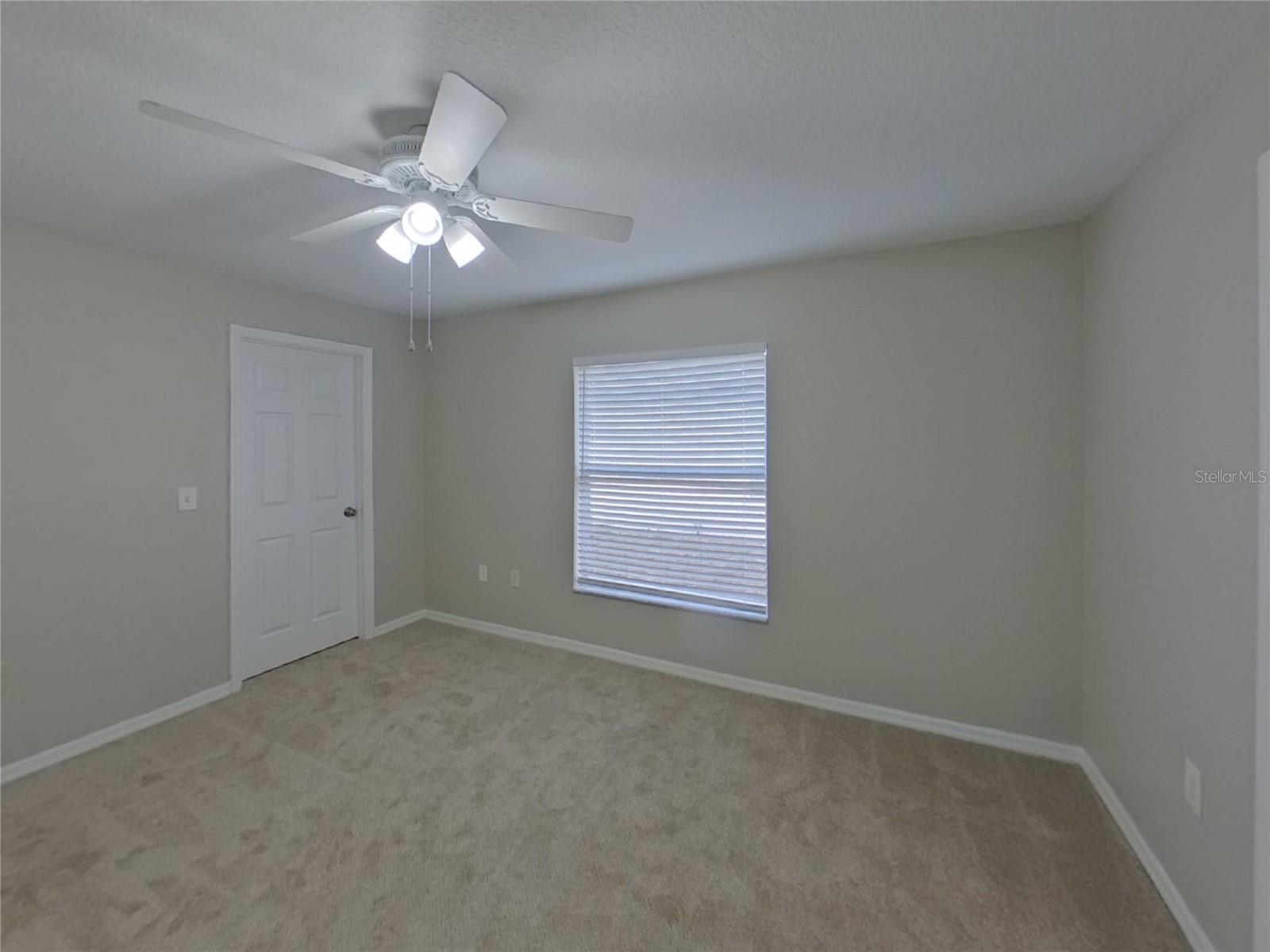 SUMMERVIEW OAKS SUB - Residential Lease