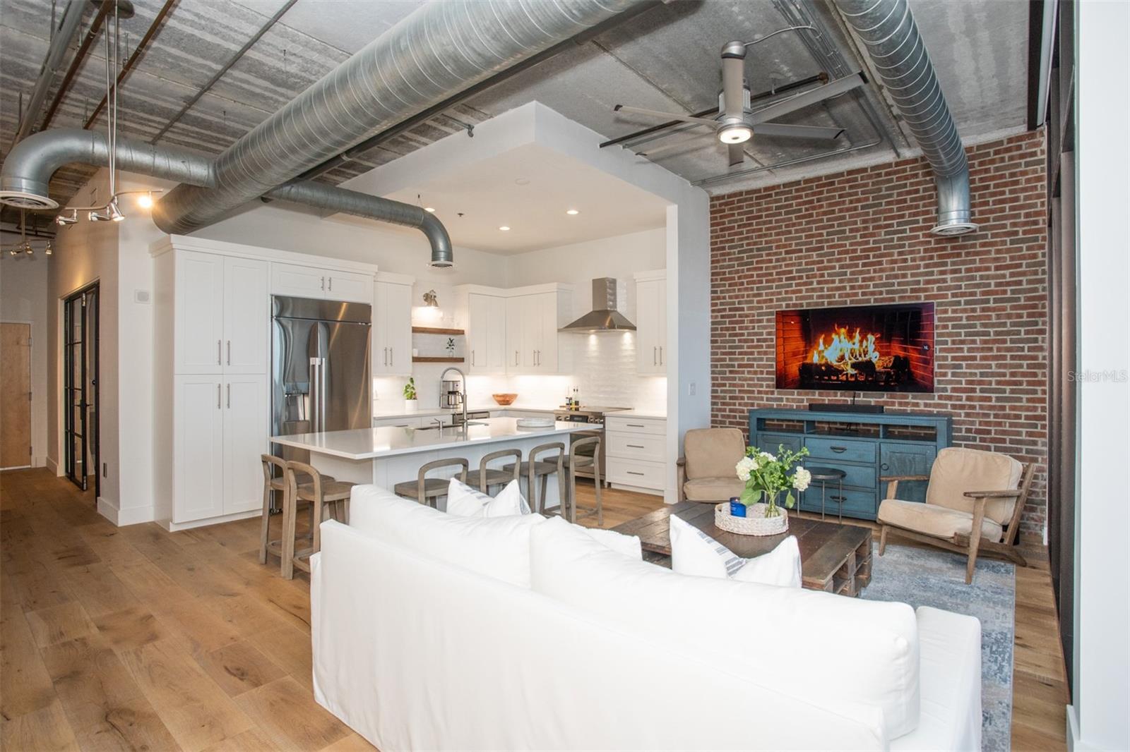 175 2ND STREET S 808