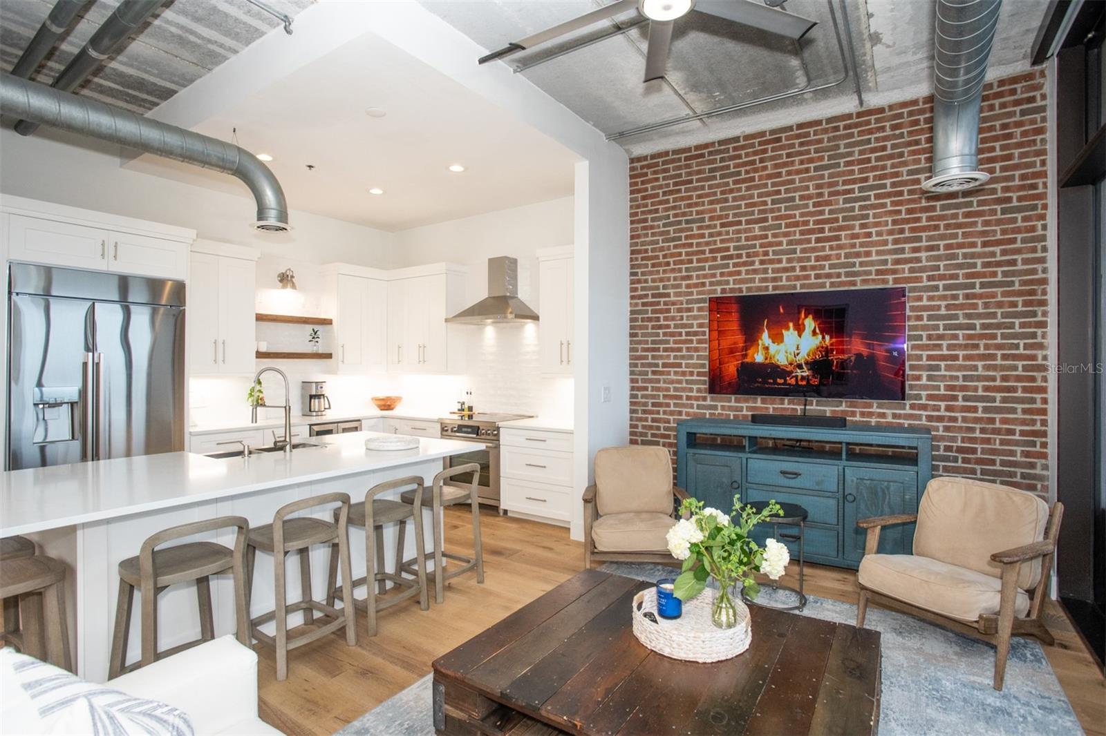 MC NULTY LOFTS CONDO - Residential