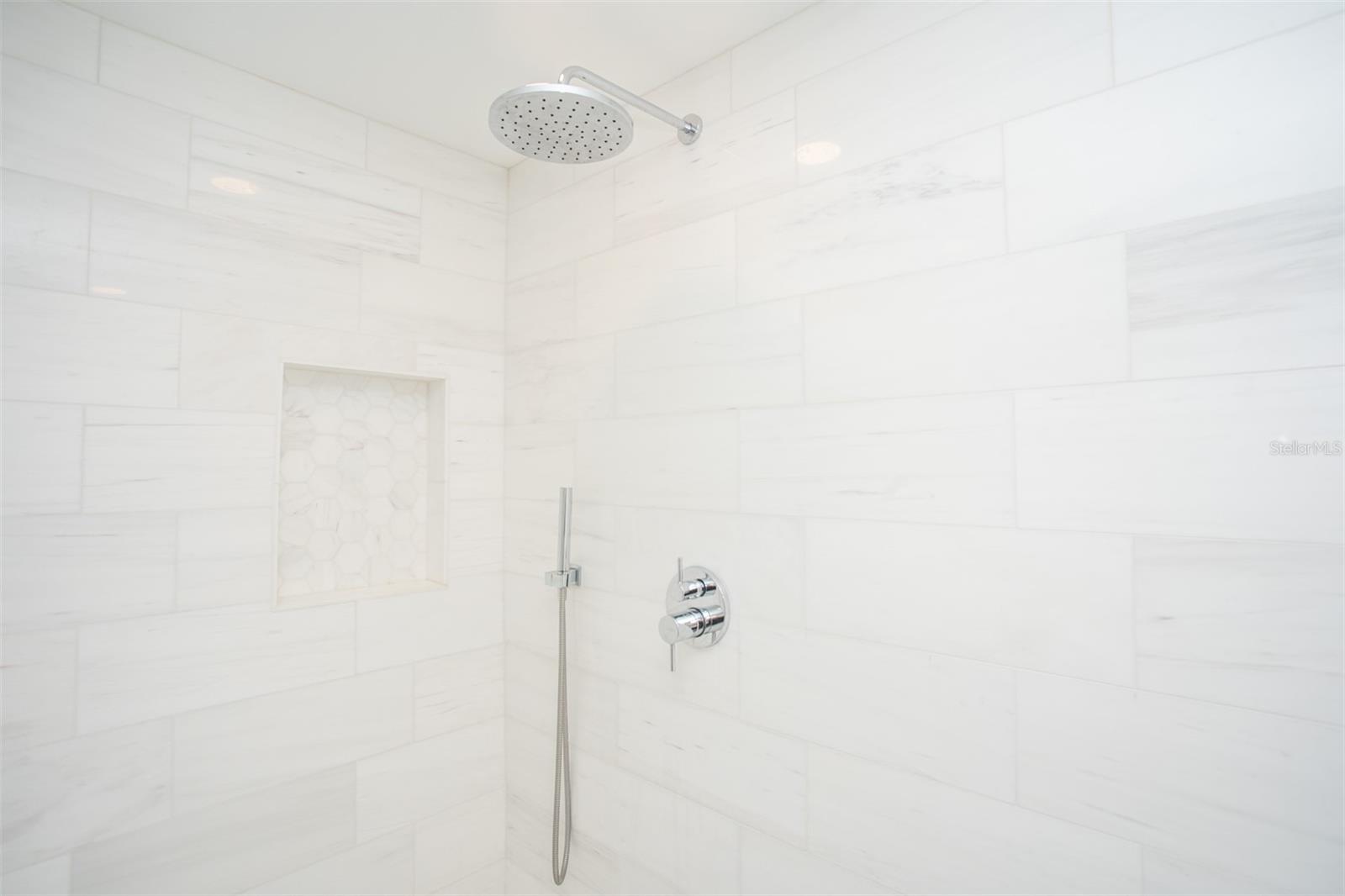 MC NULTY LOFTS CONDO - Residential