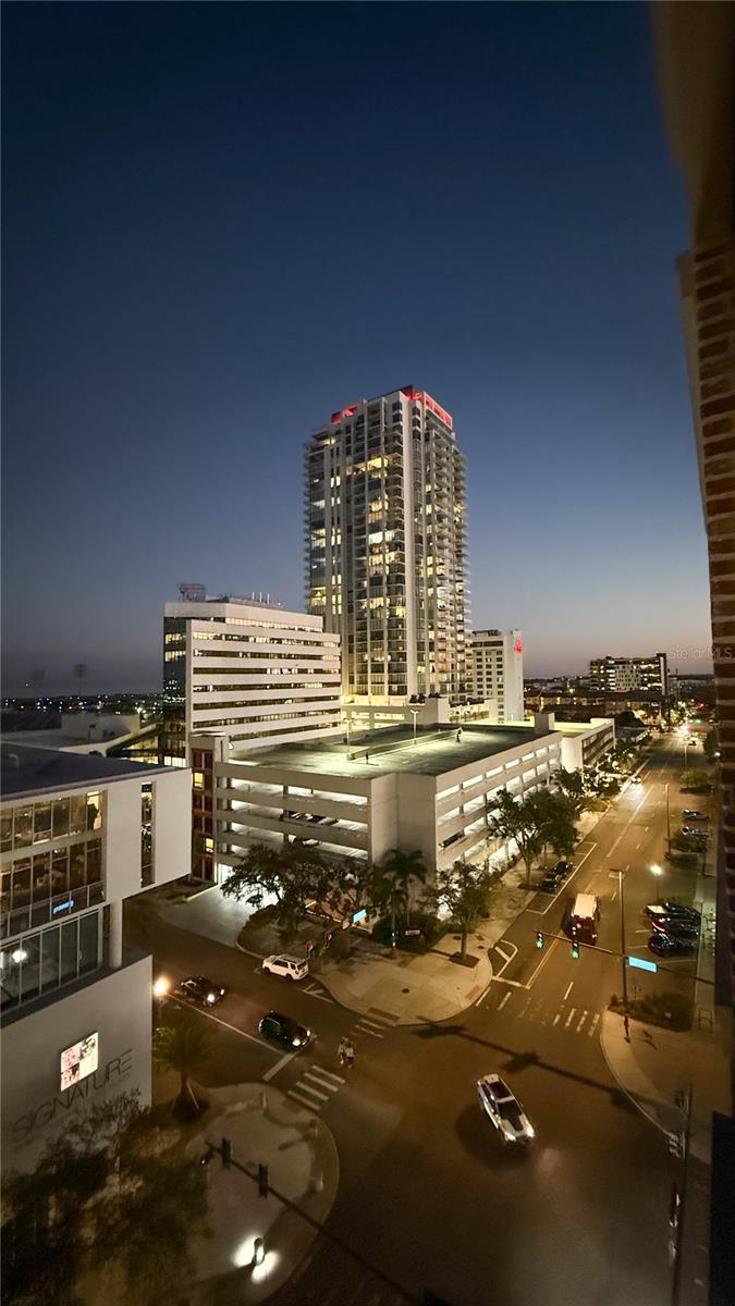 MC NULTY LOFTS CONDO - Residential