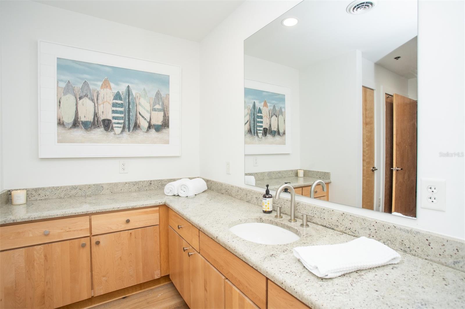 MC NULTY LOFTS CONDO - Residential