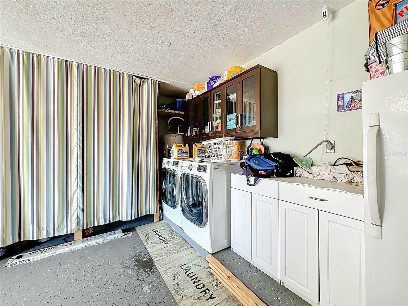 EMERALD LAKE COLONY UNIT 2 - Residential