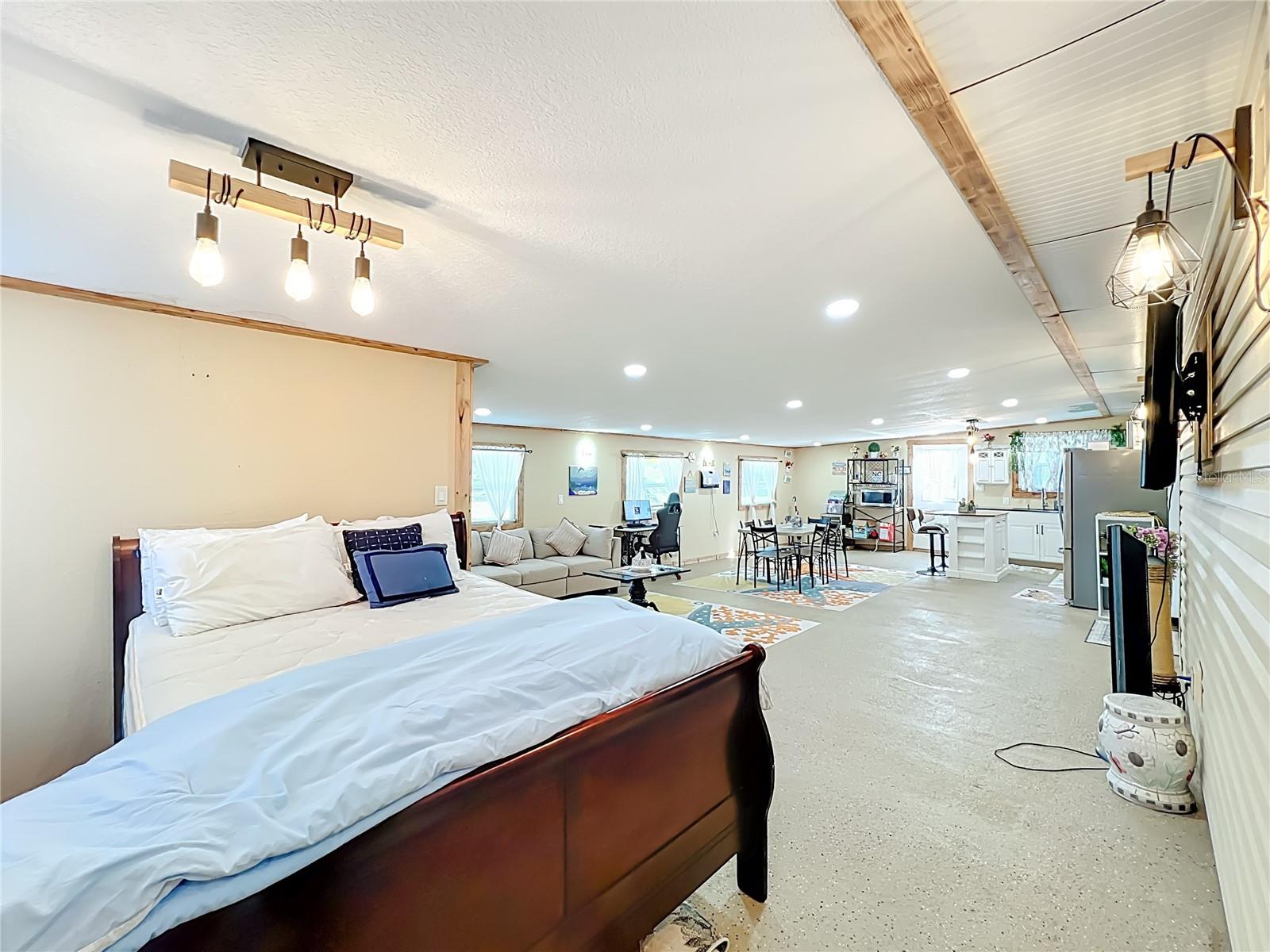 EMERALD LAKE COLONY UNIT 2 - Residential