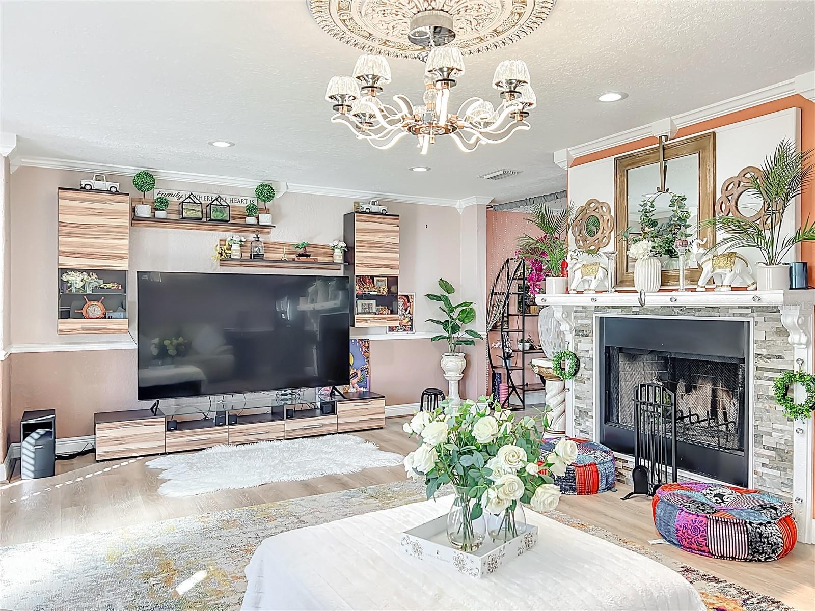 EMERALD LAKE COLONY UNIT 2 - Residential