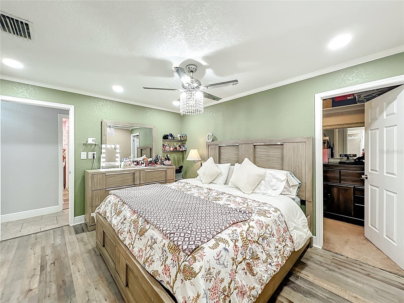 EMERALD LAKE COLONY UNIT 2 - Residential