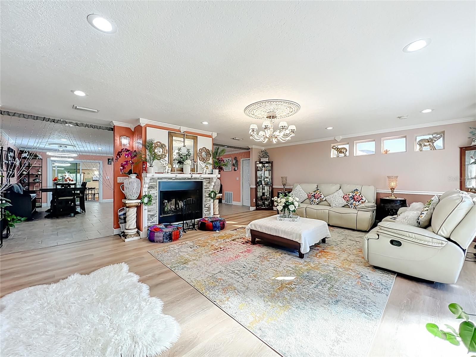 EMERALD LAKE COLONY UNIT 2 - Residential