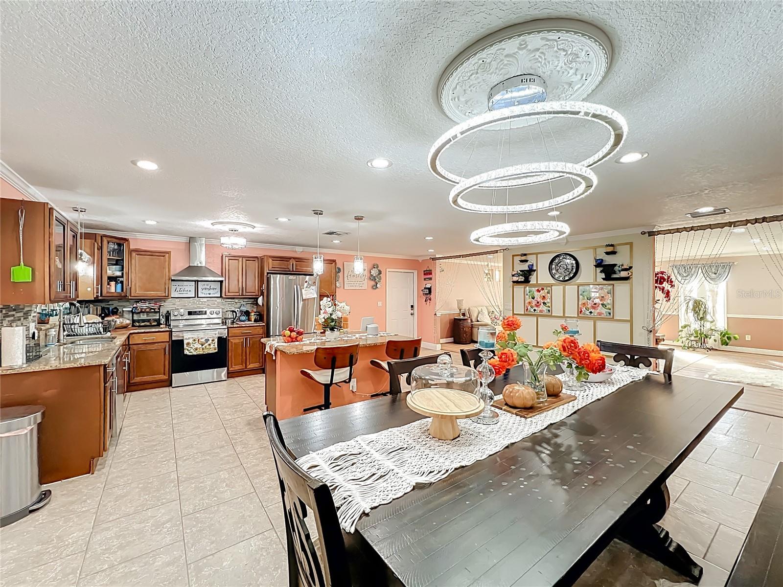 EMERALD LAKE COLONY UNIT 2 - Residential