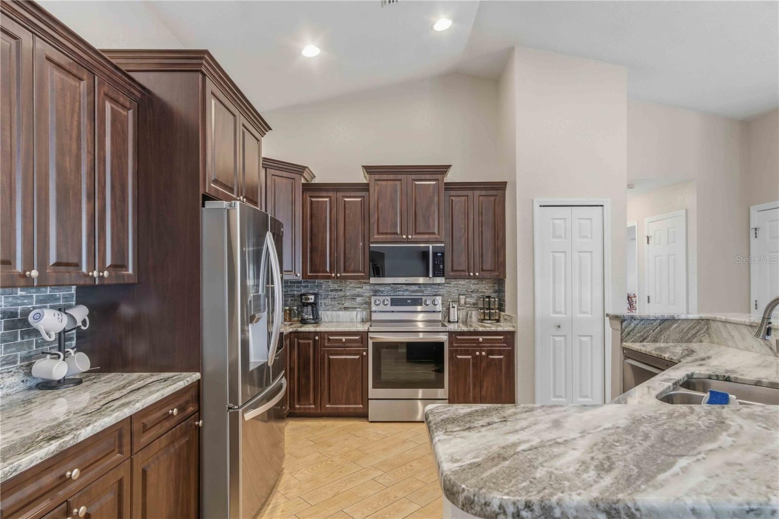 PORT CHARLOTTE SEC 037 - Residential