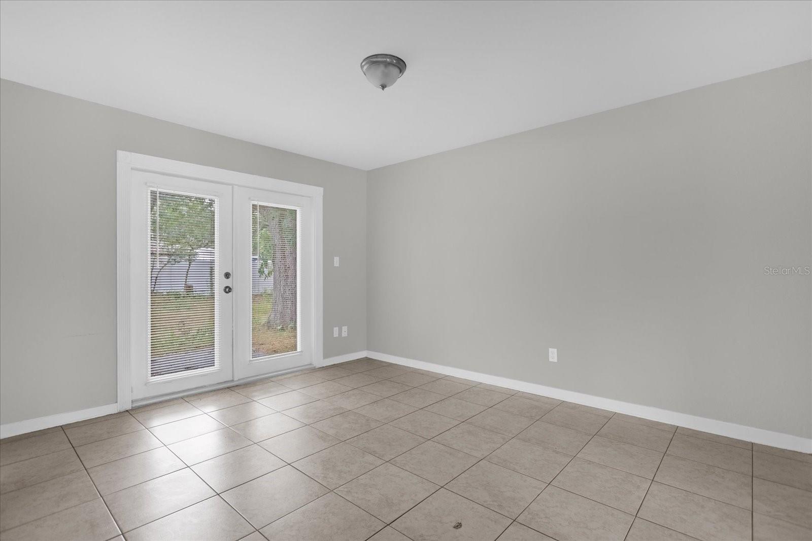 CRYSTAL LAKE TERRACE - Residential