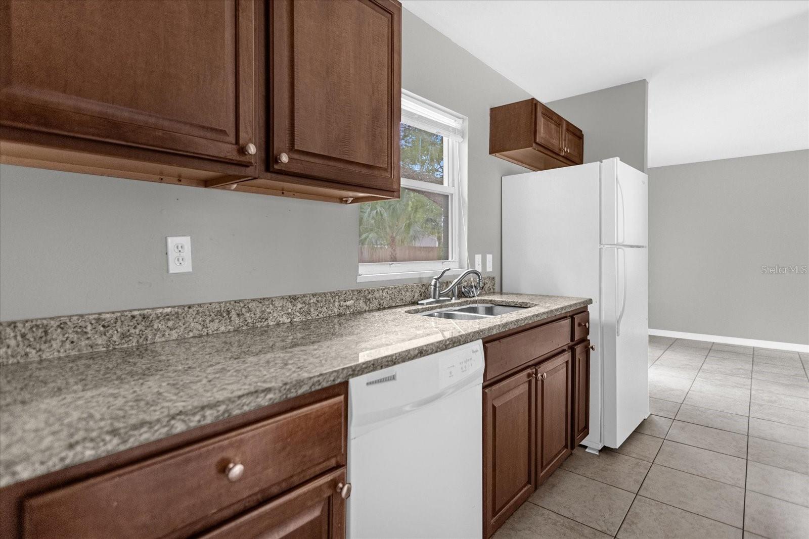 CRYSTAL LAKE TERRACE - Residential