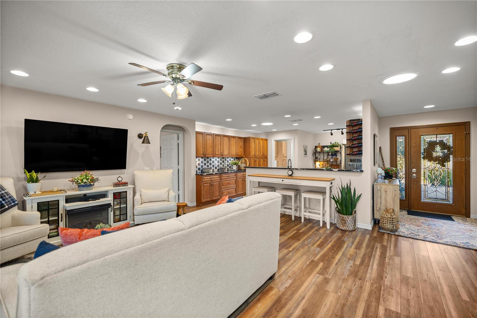 INDIGO EAST PH 1 UNIT GG - Residential