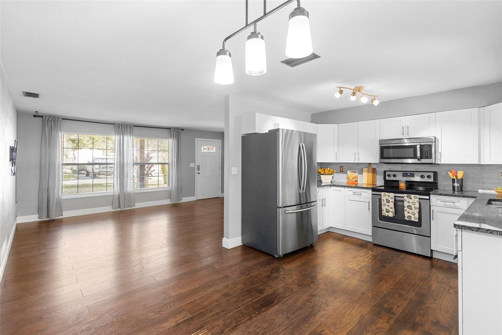 ORMOND JUNGLE DEN CMP UN SB17 - Residential