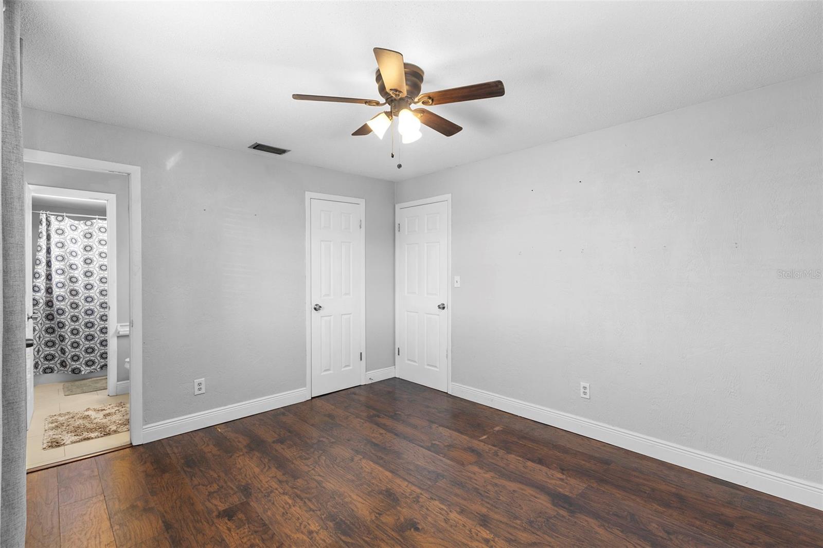 ORMOND JUNGLE DEN CMP UN SB17 - Residential