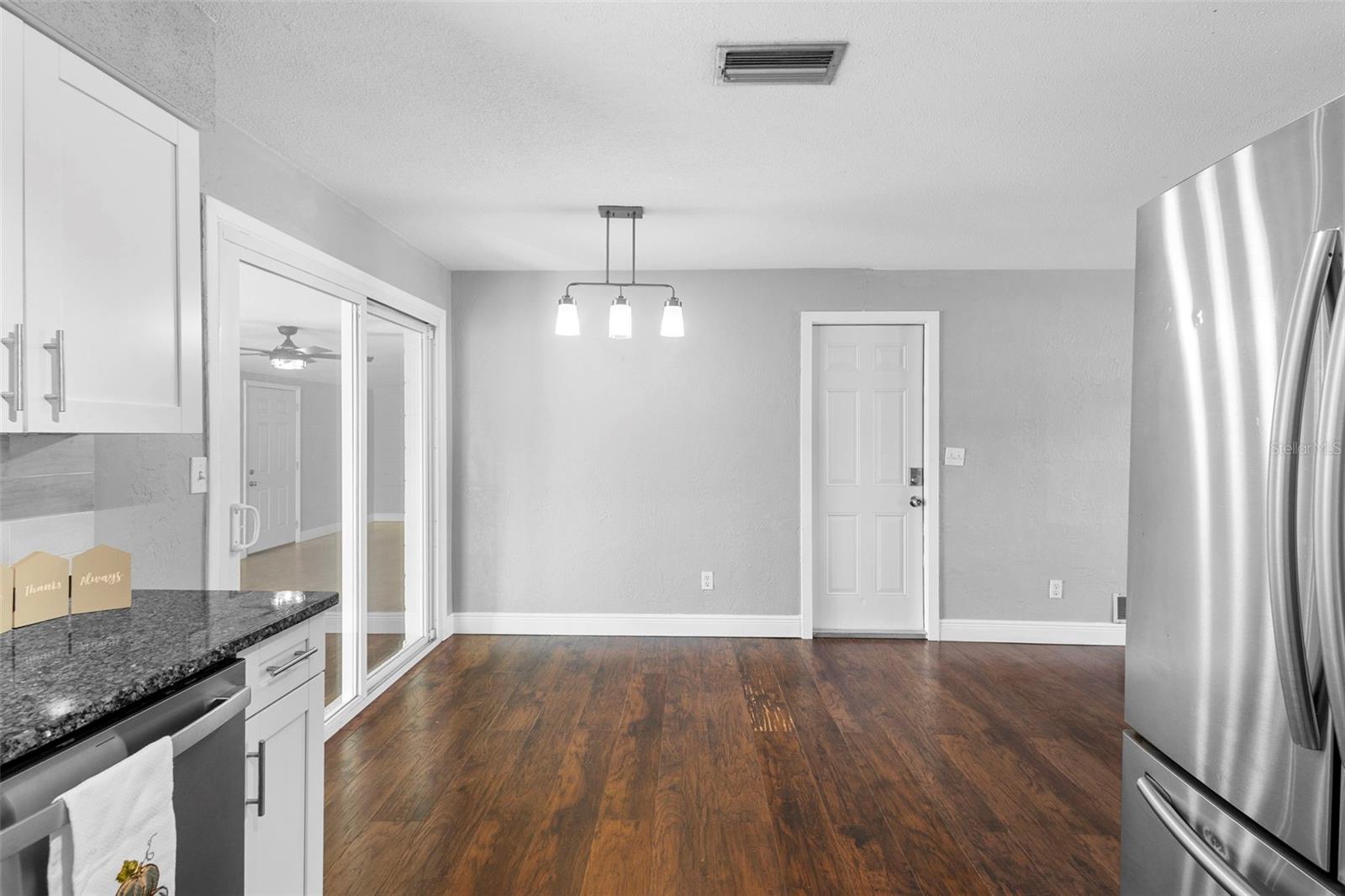 ORMOND JUNGLE DEN CMP UN SB17 - Residential