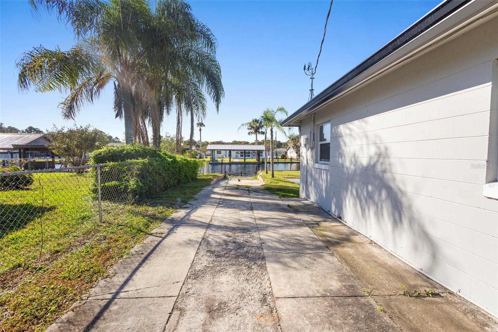 ORMOND JUNGLE DEN CMP UN SB17 - Residential