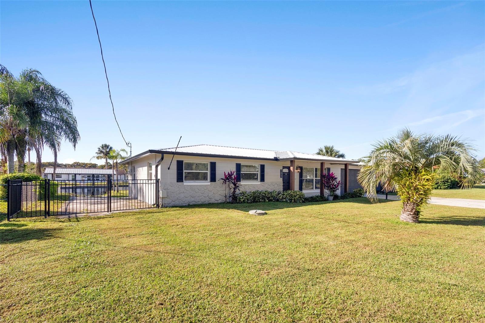 ORMOND JUNGLE DEN CMP UN SB17 - Residential