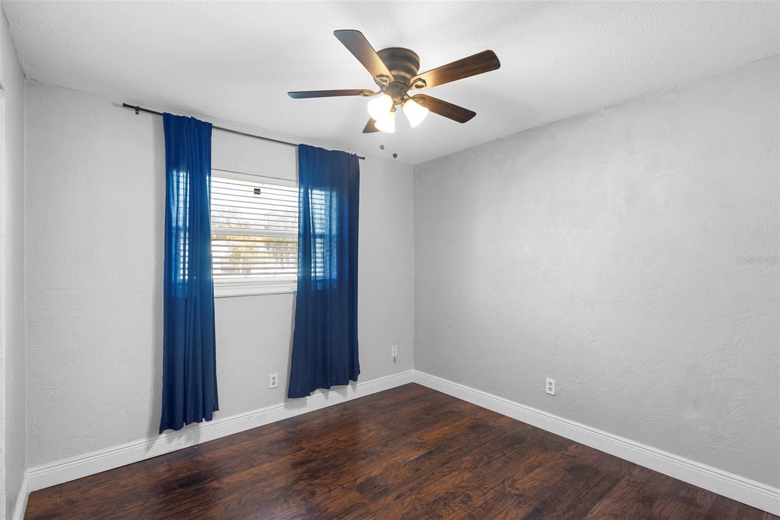 ORMOND JUNGLE DEN CMP UN SB17 - Residential