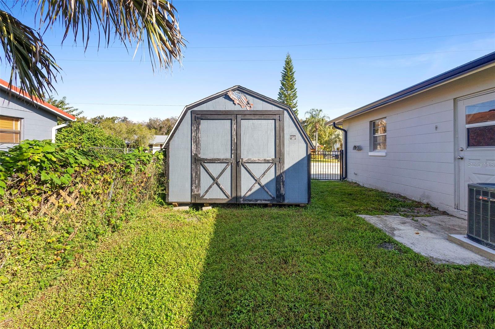 ORMOND JUNGLE DEN CMP UN SB17 - Residential