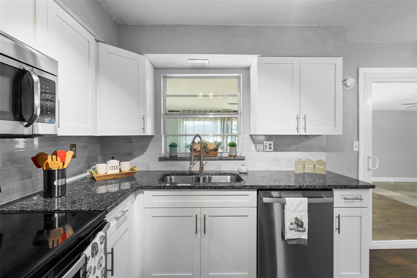 ORMOND JUNGLE DEN CMP UN SB17 - Residential