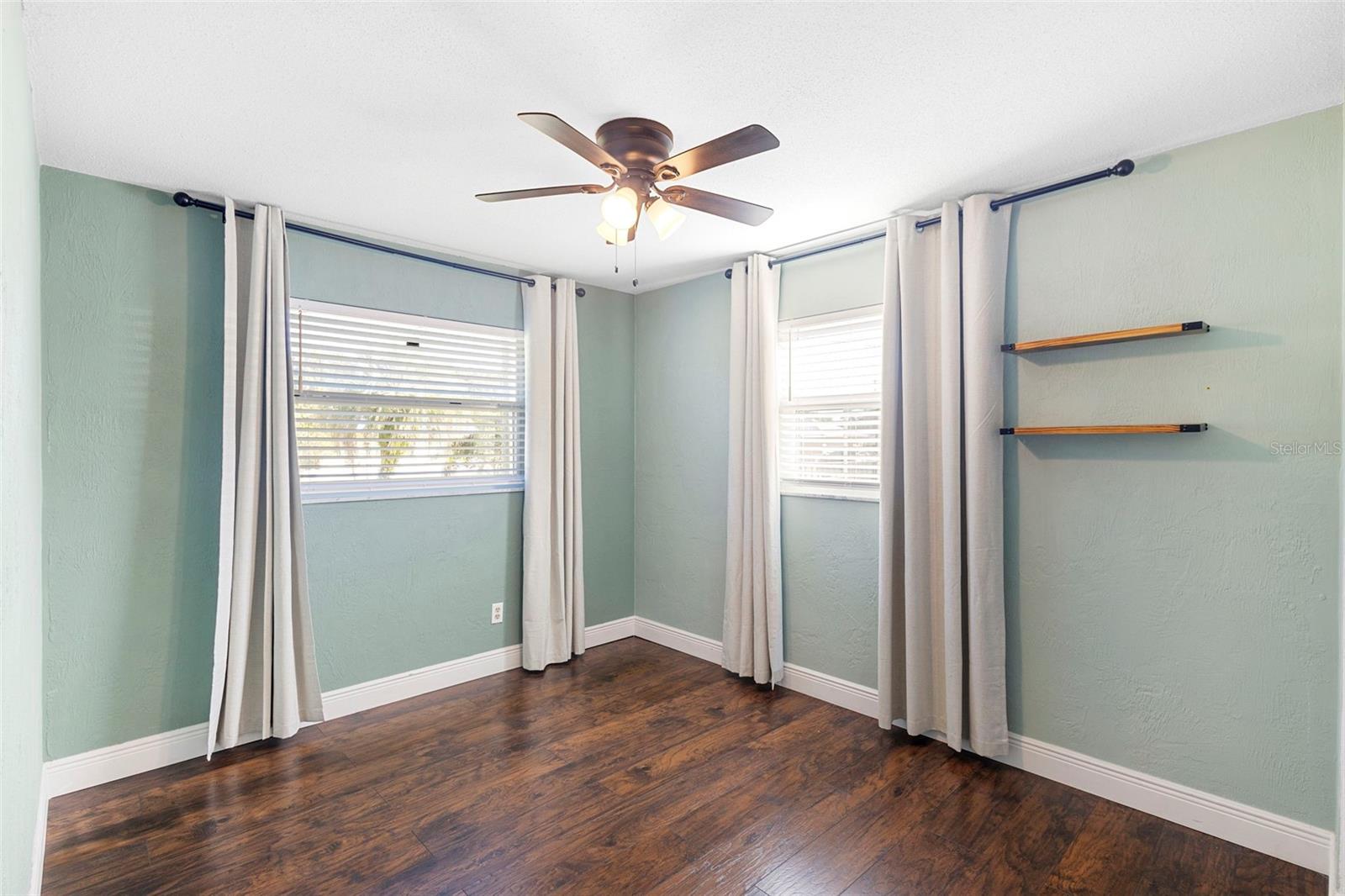 ORMOND JUNGLE DEN CMP UN SB17 - Residential