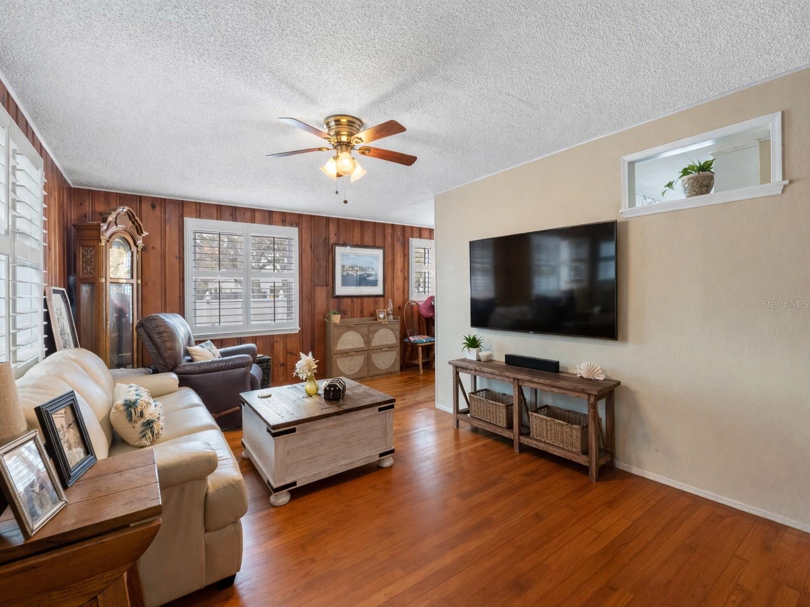 SPRING PARK REV - Residential