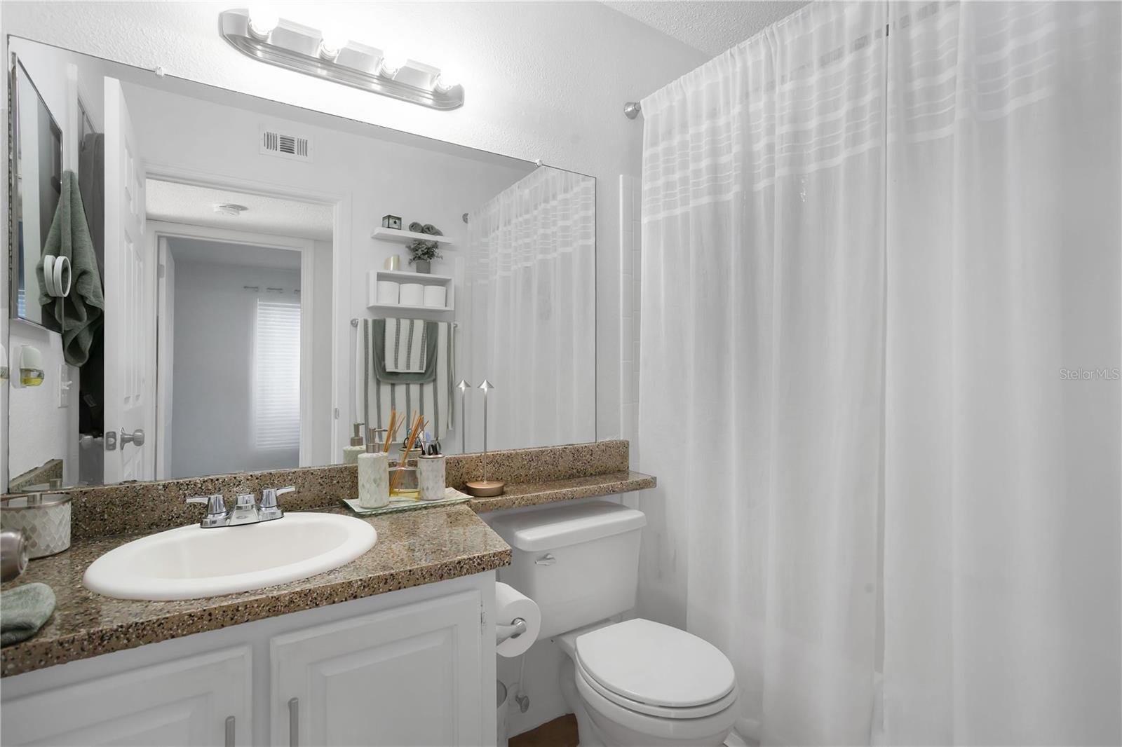 THE HIGHLANDS AT HUNTERS GREE - Residential