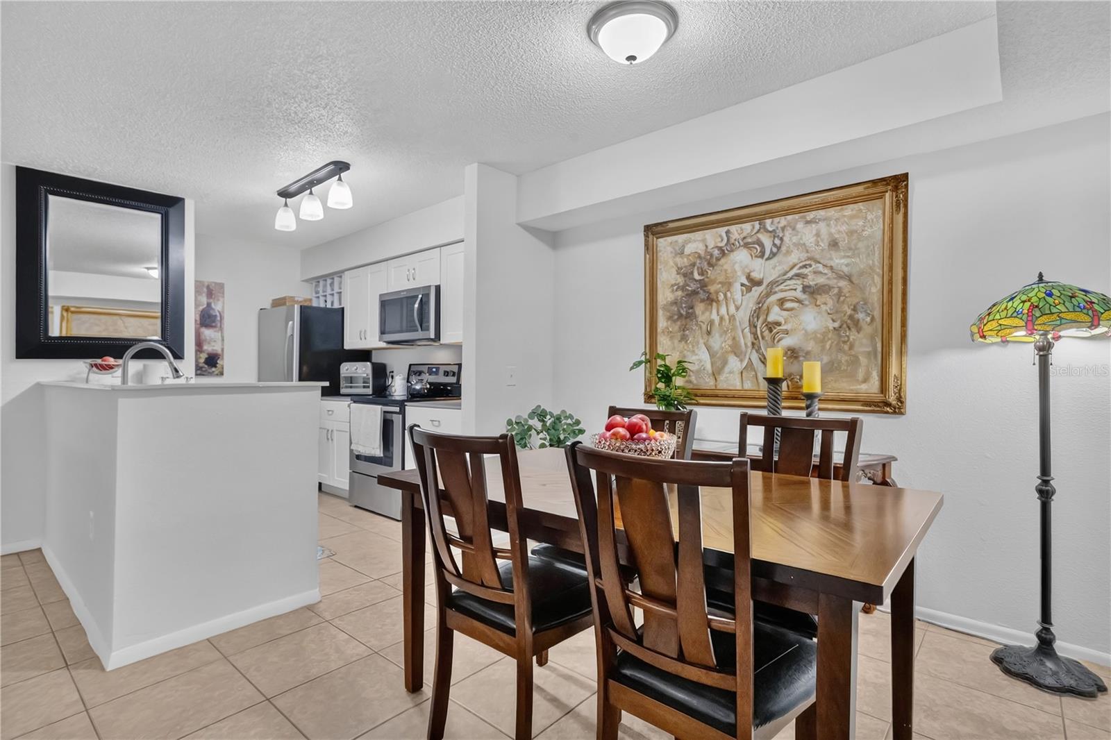 THE HIGHLANDS AT HUNTERS GREE - Residential