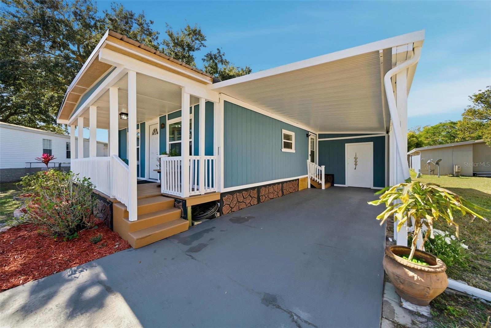 3006 HORSE SHOE COURT