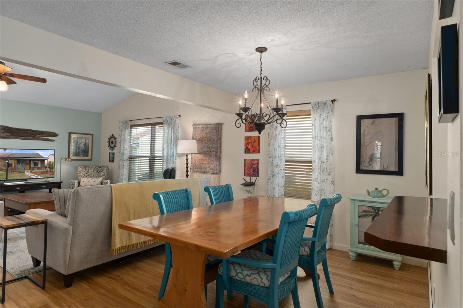 WHISPERING OAKS ESTATES PHASE 1-G - Residential