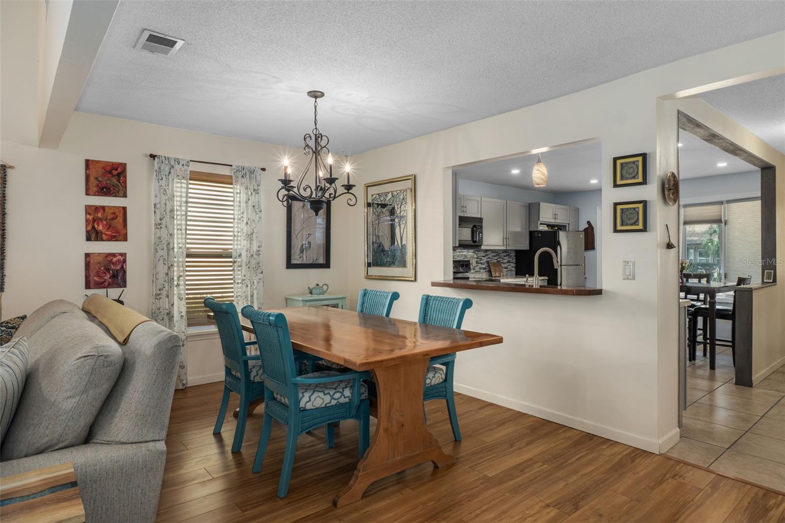 WHISPERING OAKS ESTATES PHASE 1-G - Residential