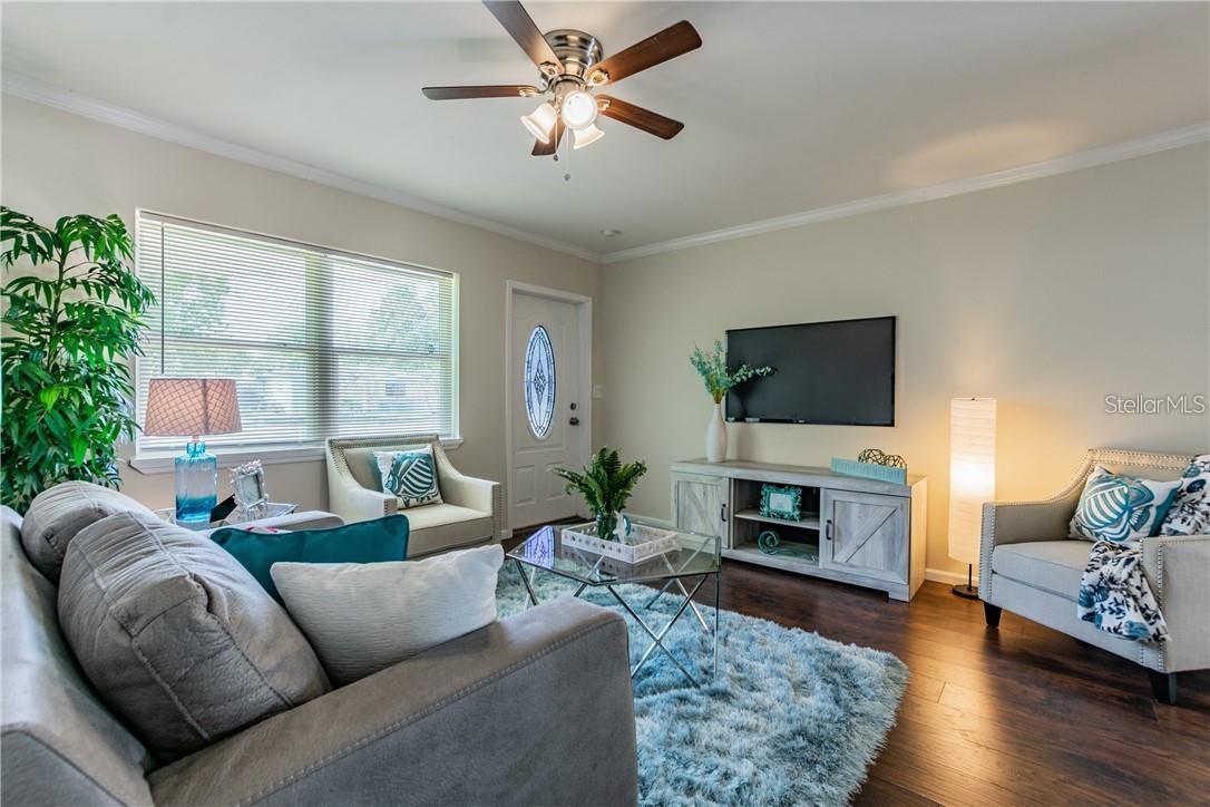 PASADENA HEIGHTS - Residential