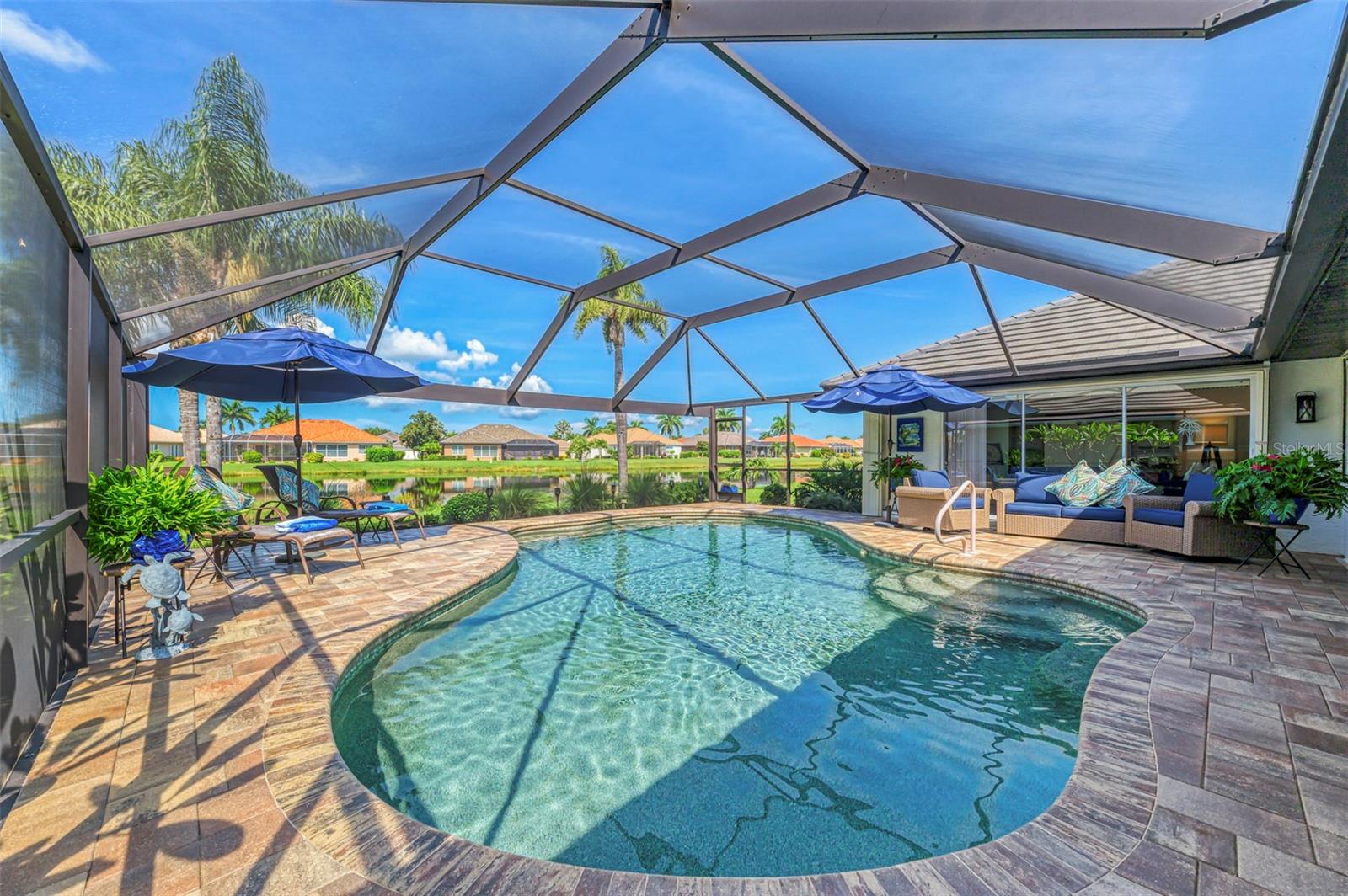 530 LAKE OF THE WOODS DRIVE, VENICE, FL, 34293 3 530 LAKE OF THE WOODS DRIVE