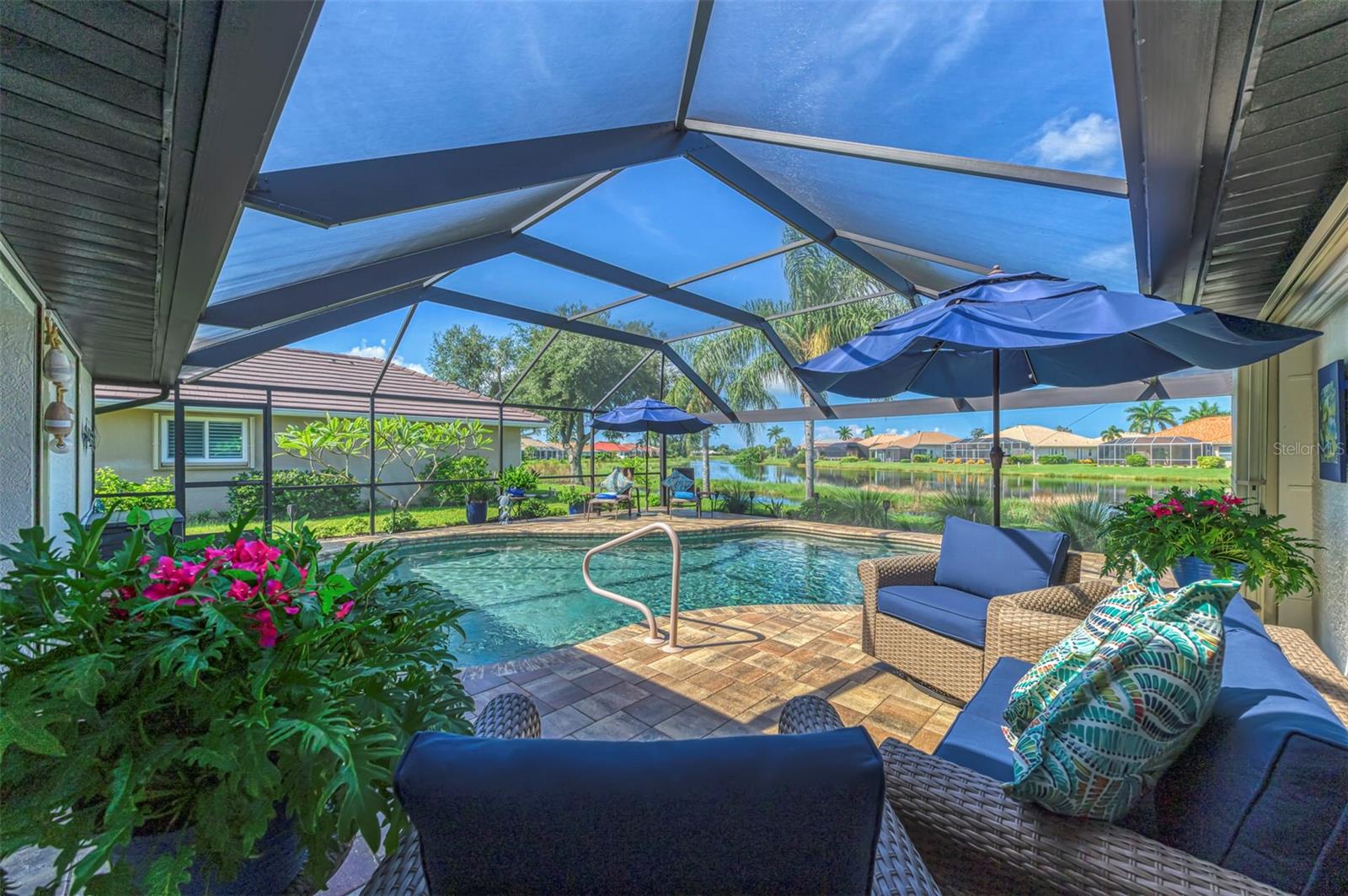 530 LAKE OF THE WOODS DRIVE, VENICE, FL, 34293 1 530 LAKE OF THE WOODS DRIVE