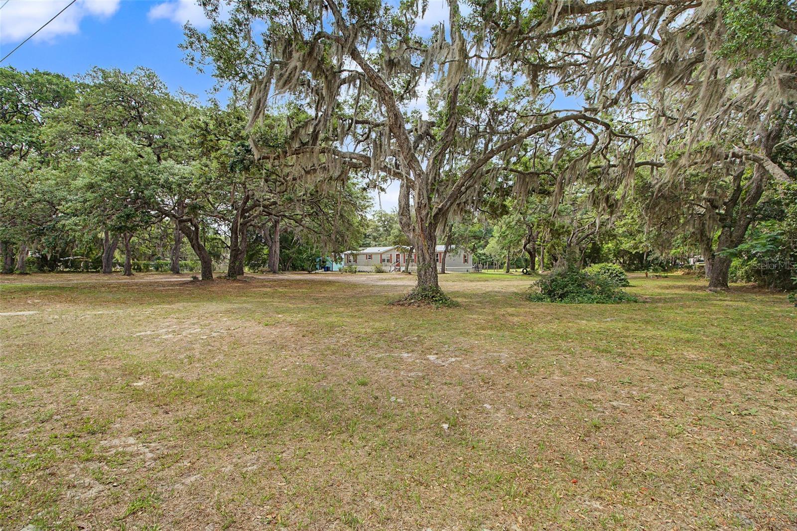 LAKE MAGNOLIA ESTATES UNIT 02 - Residential