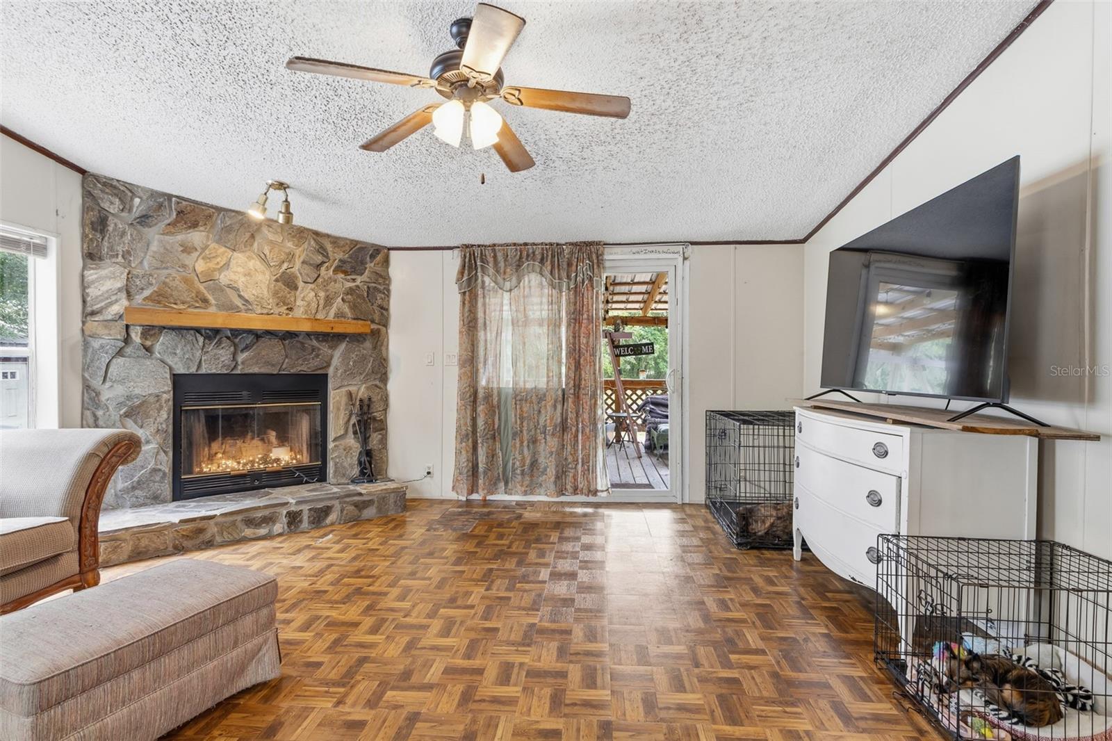 LAKE MAGNOLIA ESTATES UNIT 02 - Residential