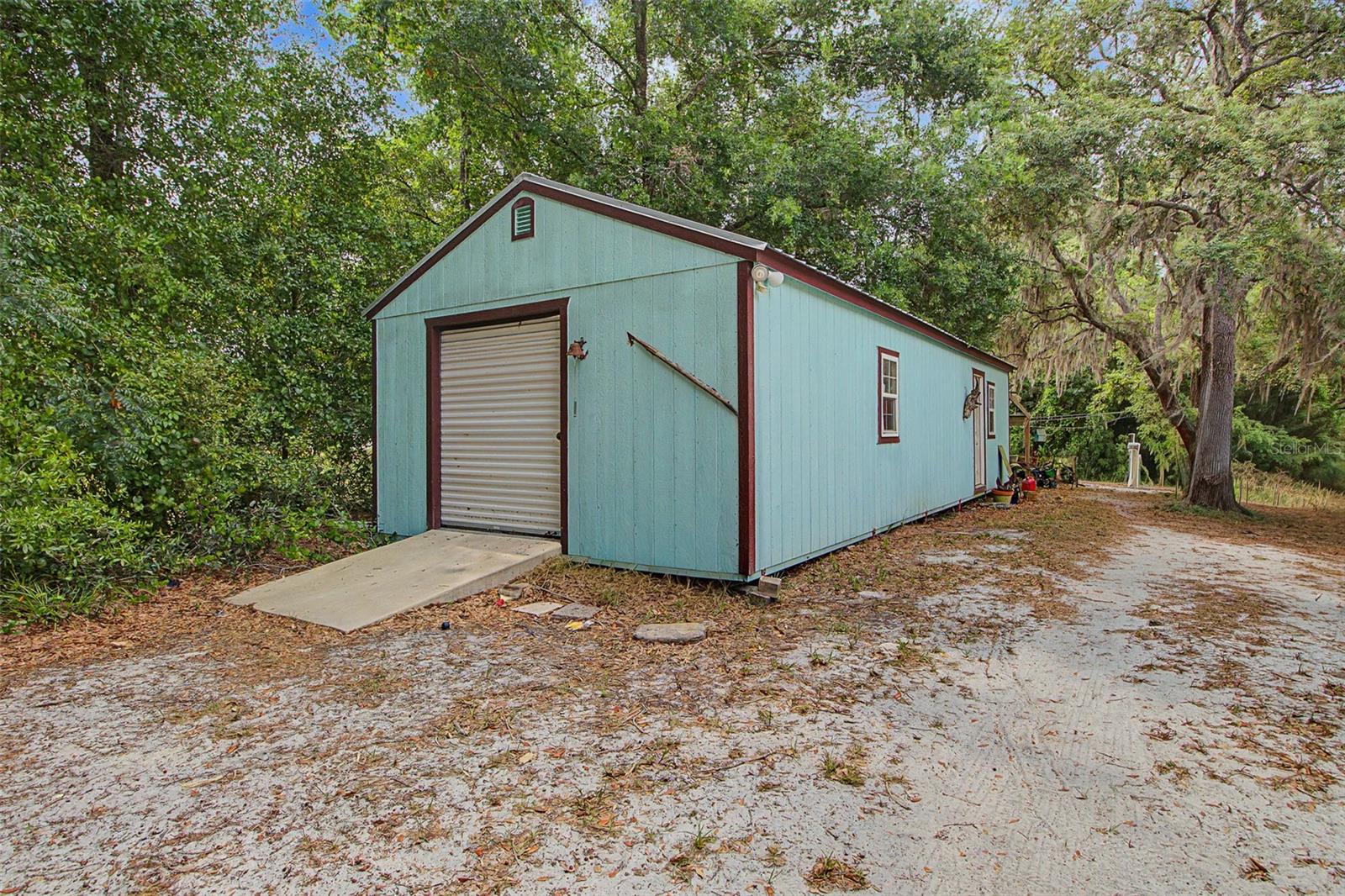 LAKE MAGNOLIA ESTATES UNIT 02 - Residential